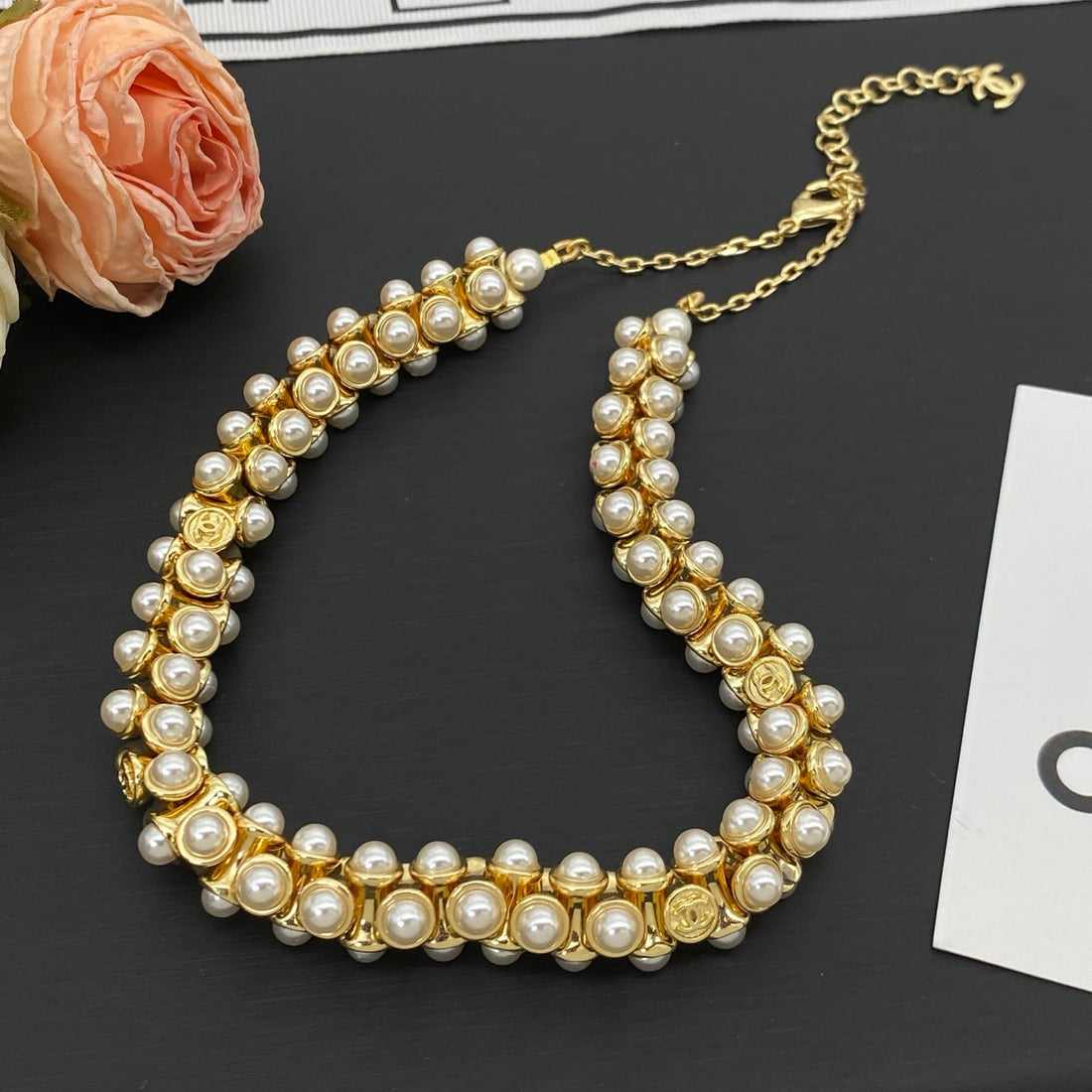 CC Vintage Pearl Choker Gold Neclace