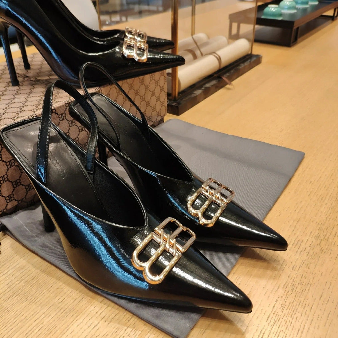 Balenciaga 26S High Heel 100 Black Patent Leather Gold Logo 681183