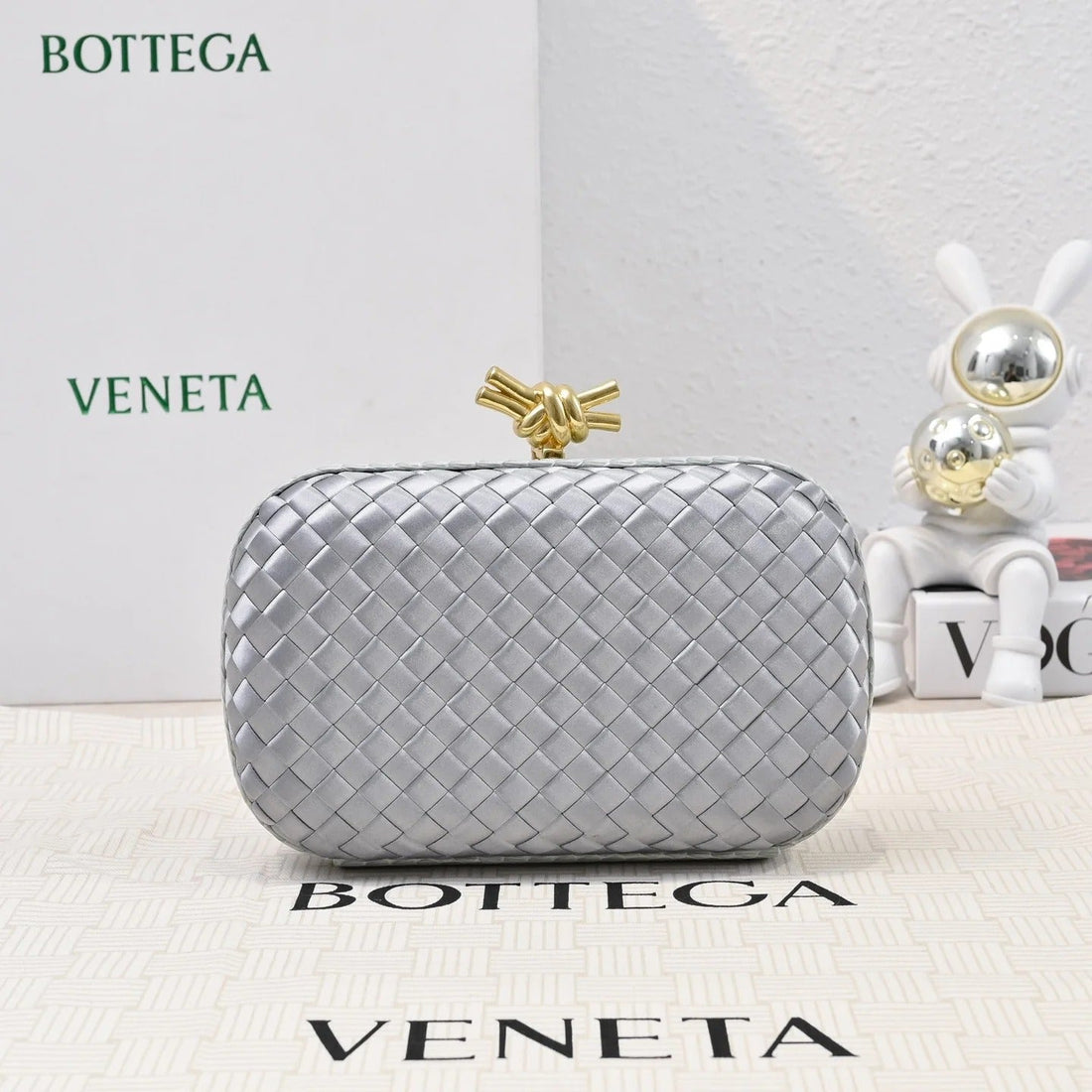 Bottega Veneta 2026 Knot Clutch 20CM Silver Gold Woven Leather