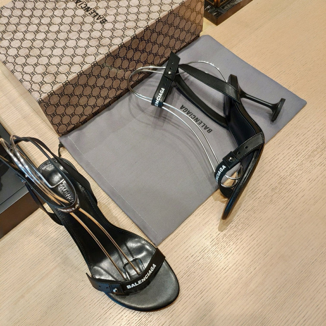 Balenciaga 26S High Heel Sandals 105 Black Leather 681313