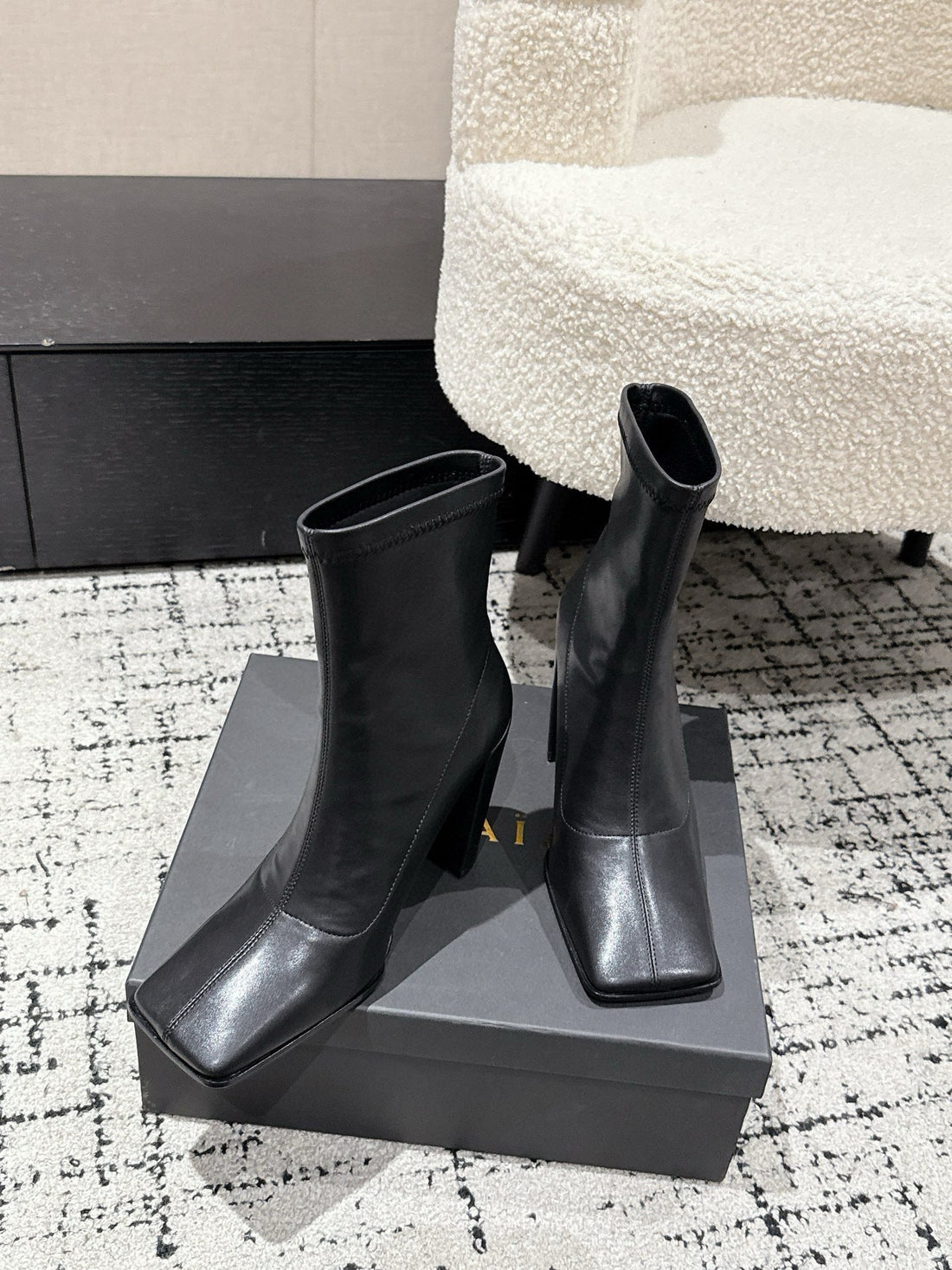 Alaïa 2025 Square Toe High Heeled Ankle Boot Black Calfskin 558666