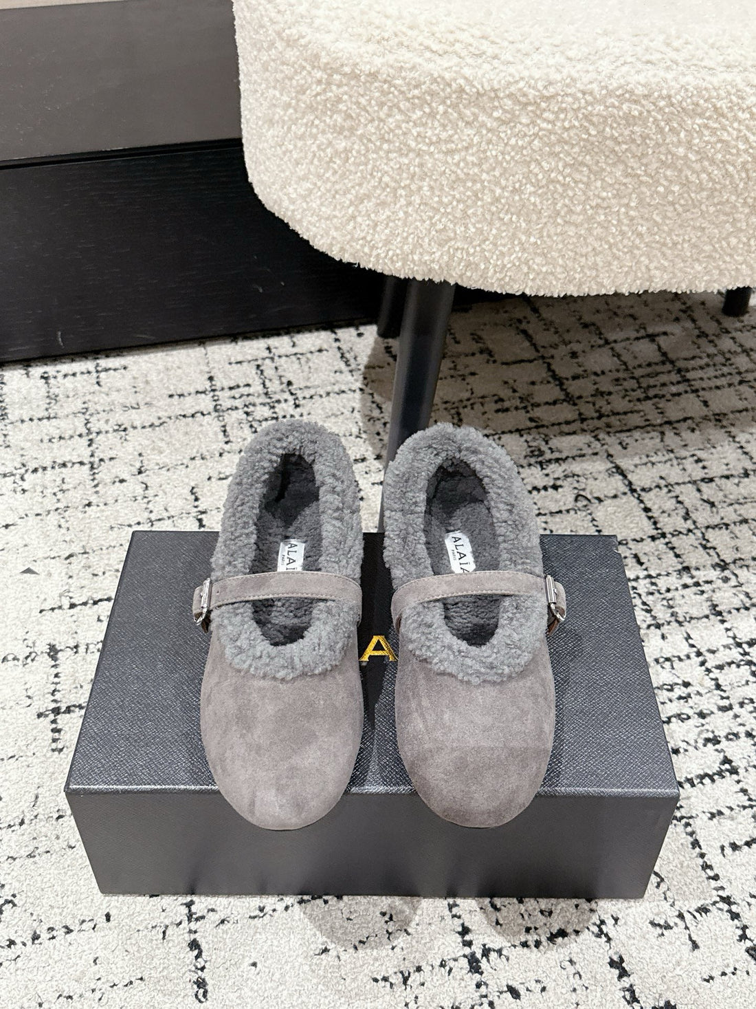 Alaïa 2025 Ballet Flat Gray Suede Wool 558652