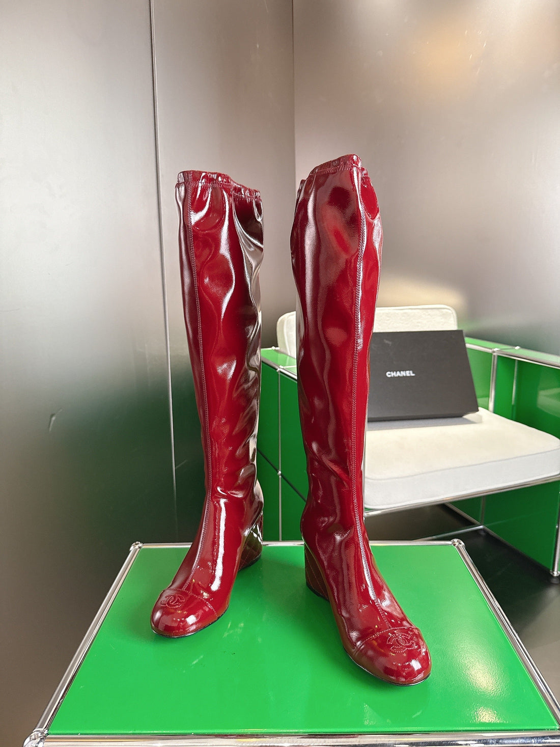 Chanel High-Top Boots Platform Heel 7CM Burgundy Glossy Leather 507532