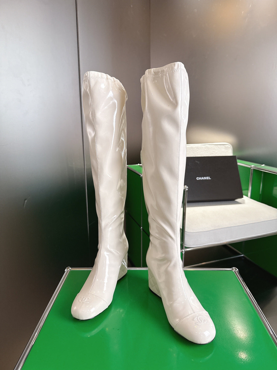 Chanel High-Top Boots Platform Heel 7CM Cream Glossy Leather 507533