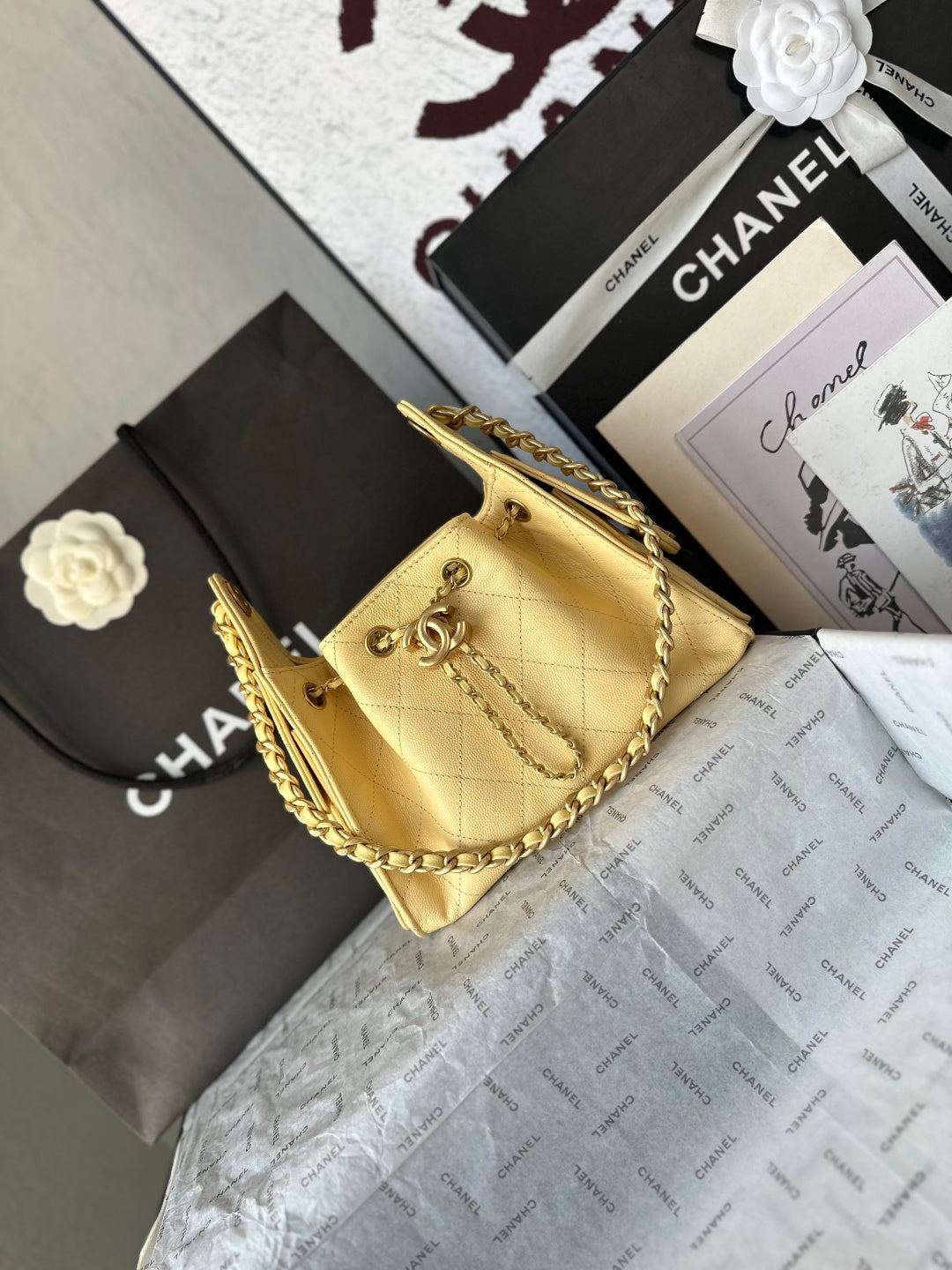 CC 26C Hobo Bag 22CM Lemon Yellow Caviar Leather