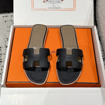 Hm 25 Oran Sandal Black Epsom Etoupe Calfskin