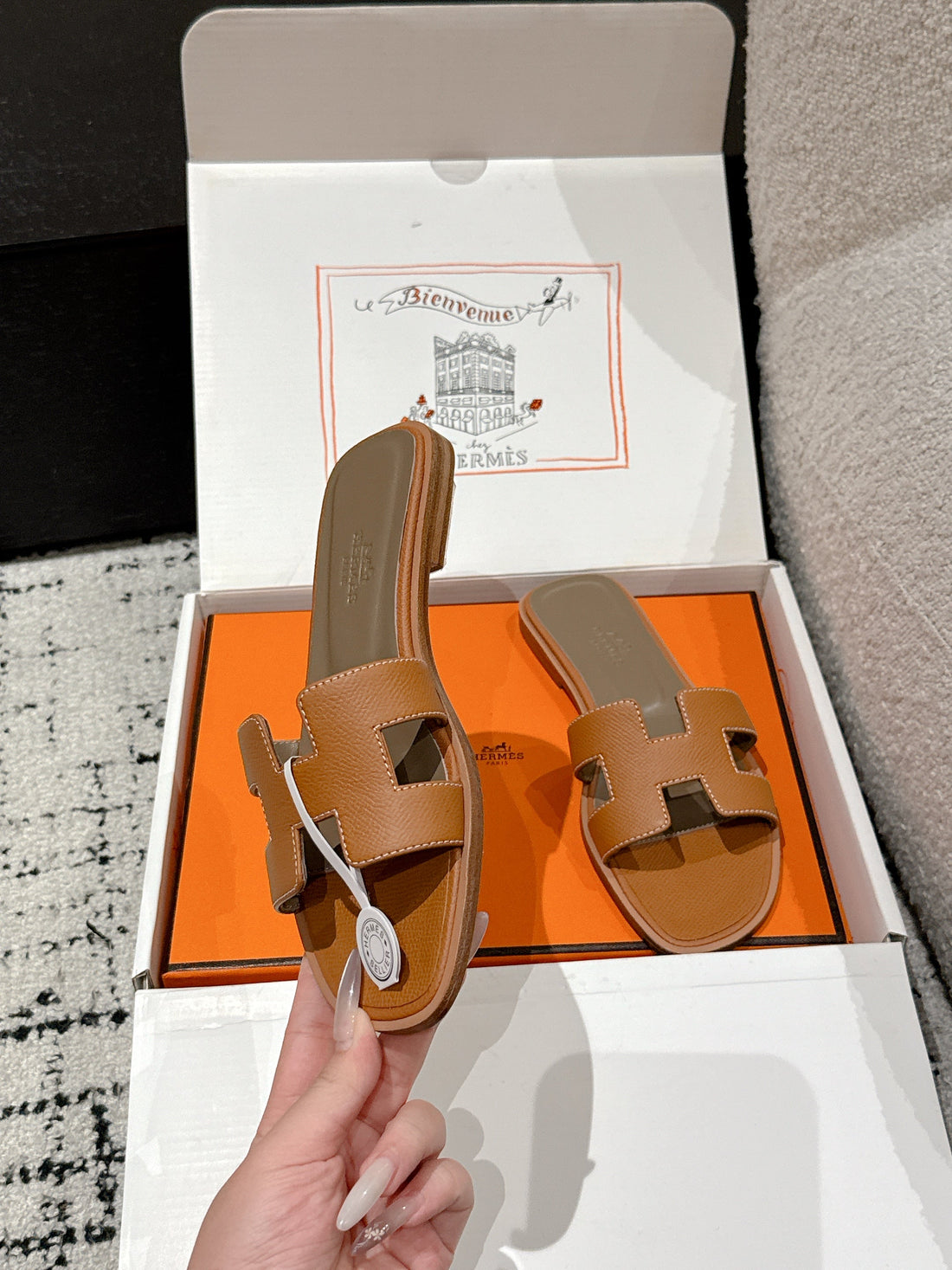 Hm 25 Oran Sandal Gold Epsom Etoupe Calfskin