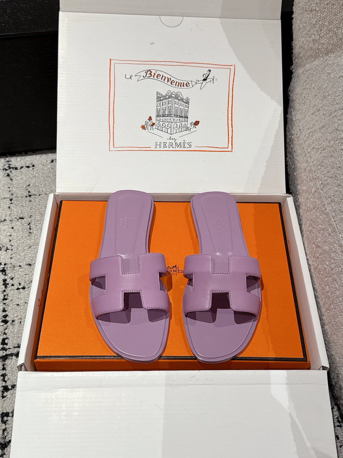 Hm 25 Oran Sandal Violet Calfskin