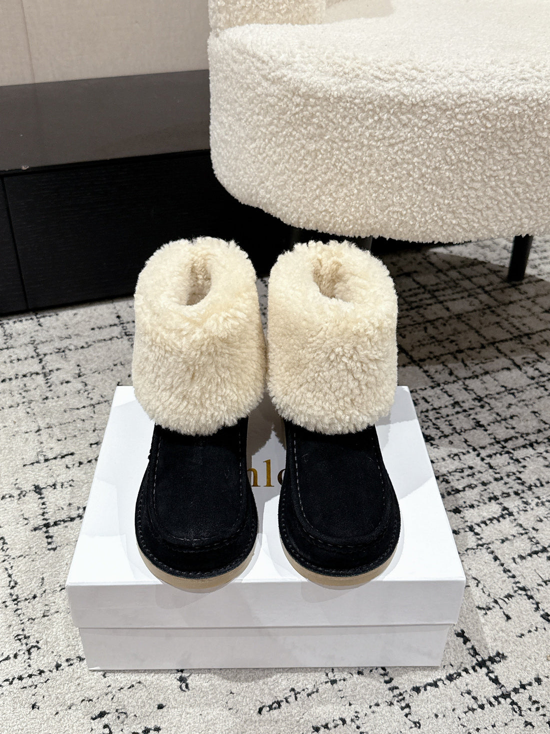 Chloé Snow Boots Black Suede Wool 514335