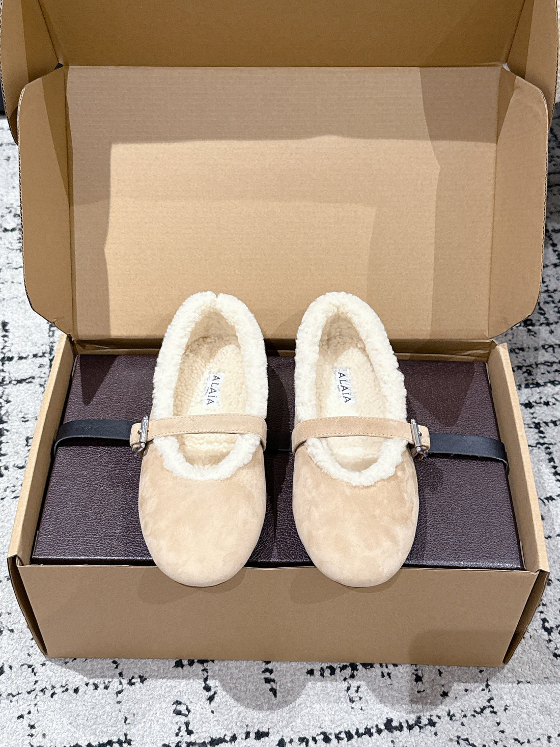 Alaïa 2025 Ballet Flat Beige White Suede Wool 558671