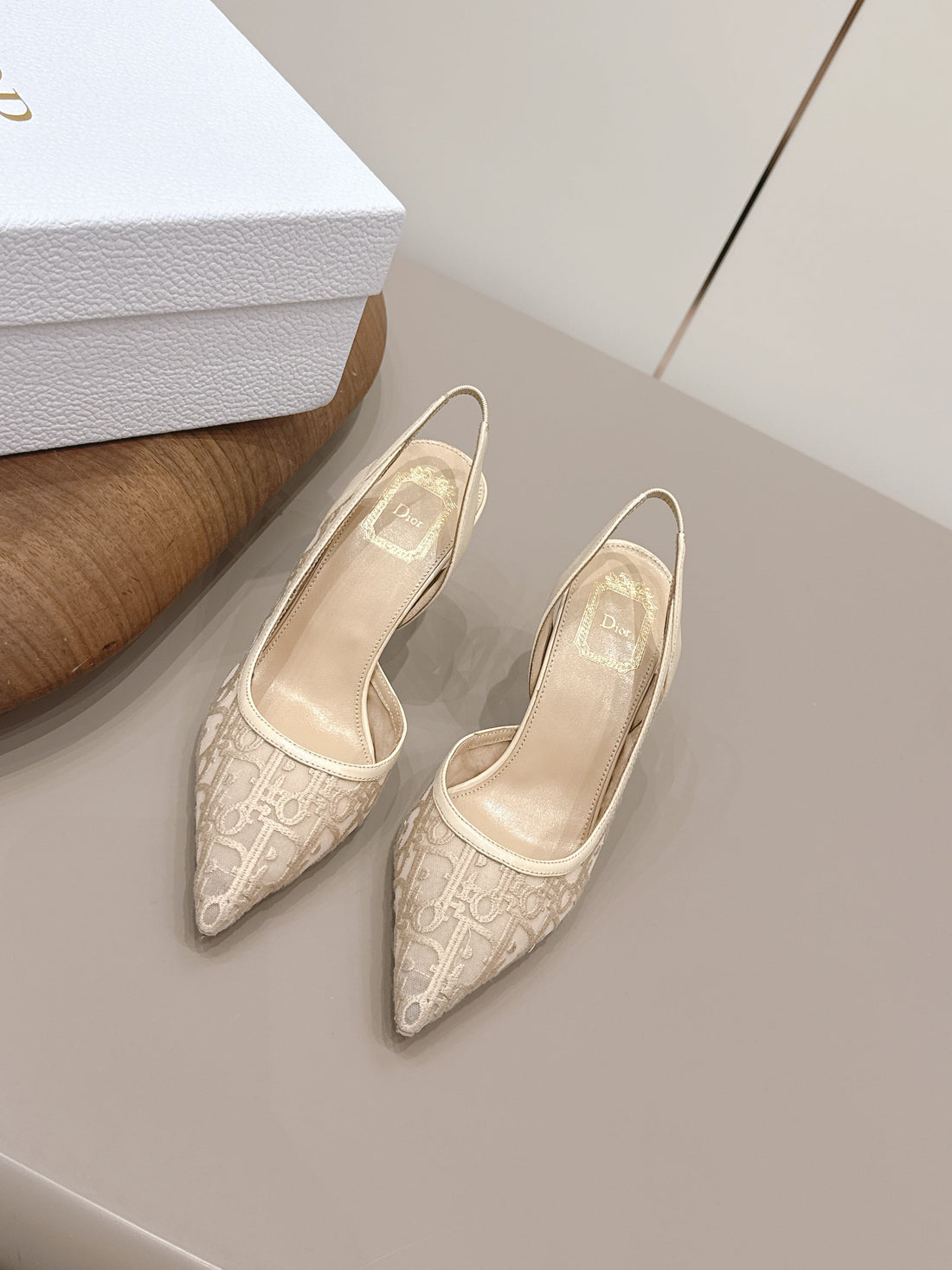 CD 26S Adiorable Slingback Pumps 8CM Beige Mesh Sheepskin