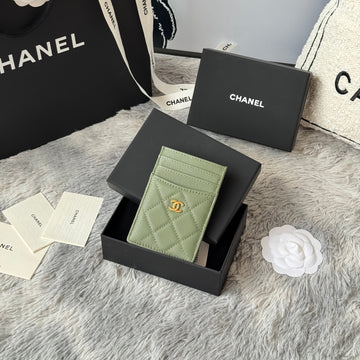 CC Carld Holder Olive Green Grain Calfskin 242696