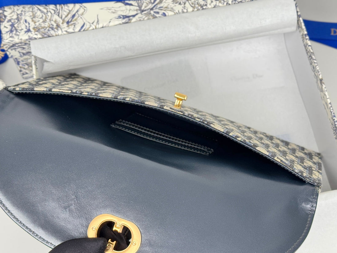 CD 30 Montaigne Avenue Pouch With Flap 30CM Blue Jacquard
