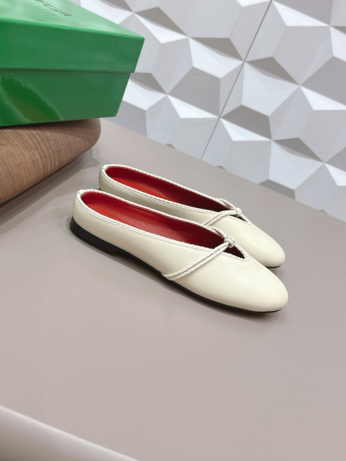 Bv Rosa Mary-Jane Ballerina Ivory Lambskin 613308