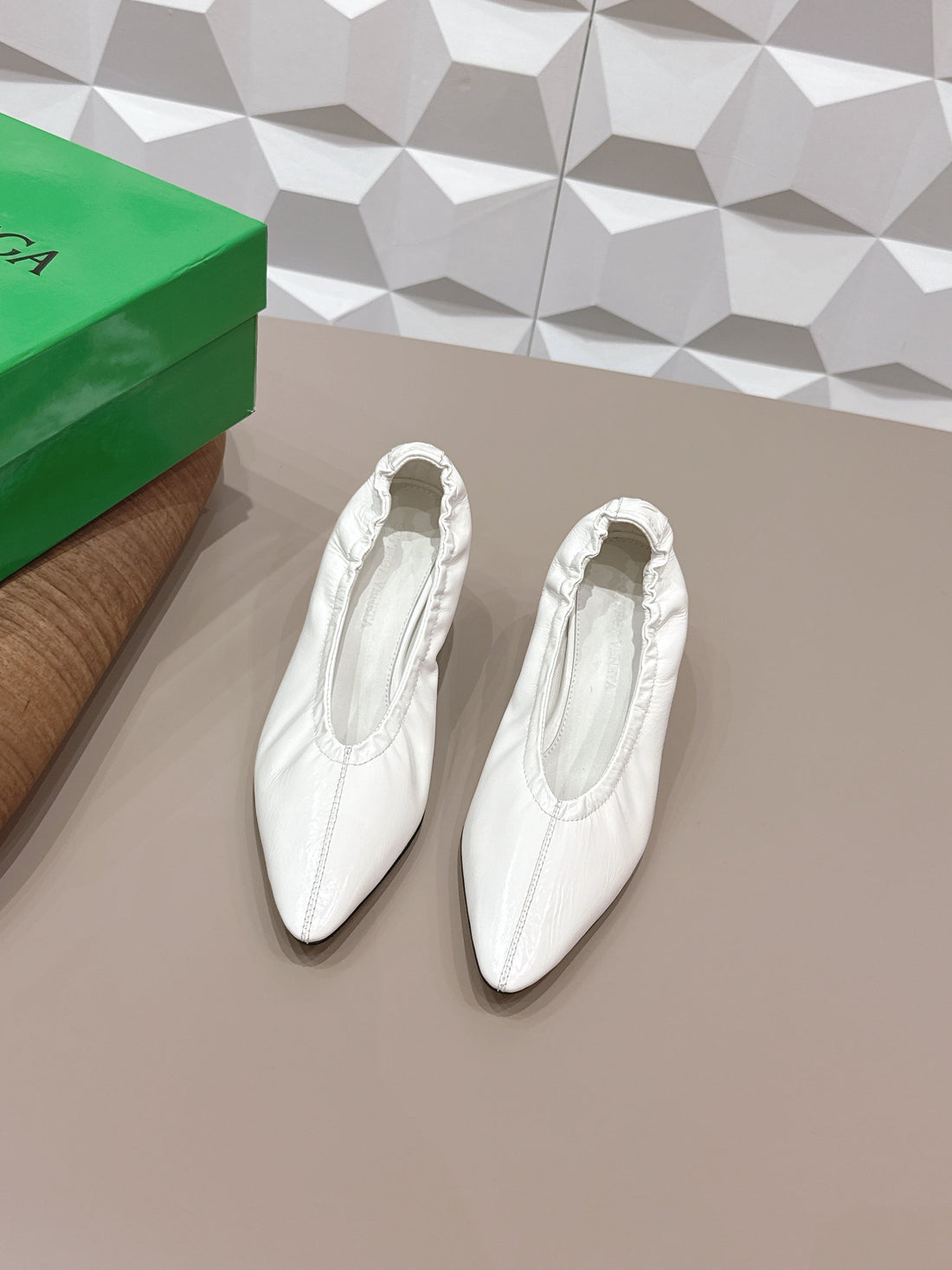 Bv Sofia Pump 4CM White Sheepskin 613302