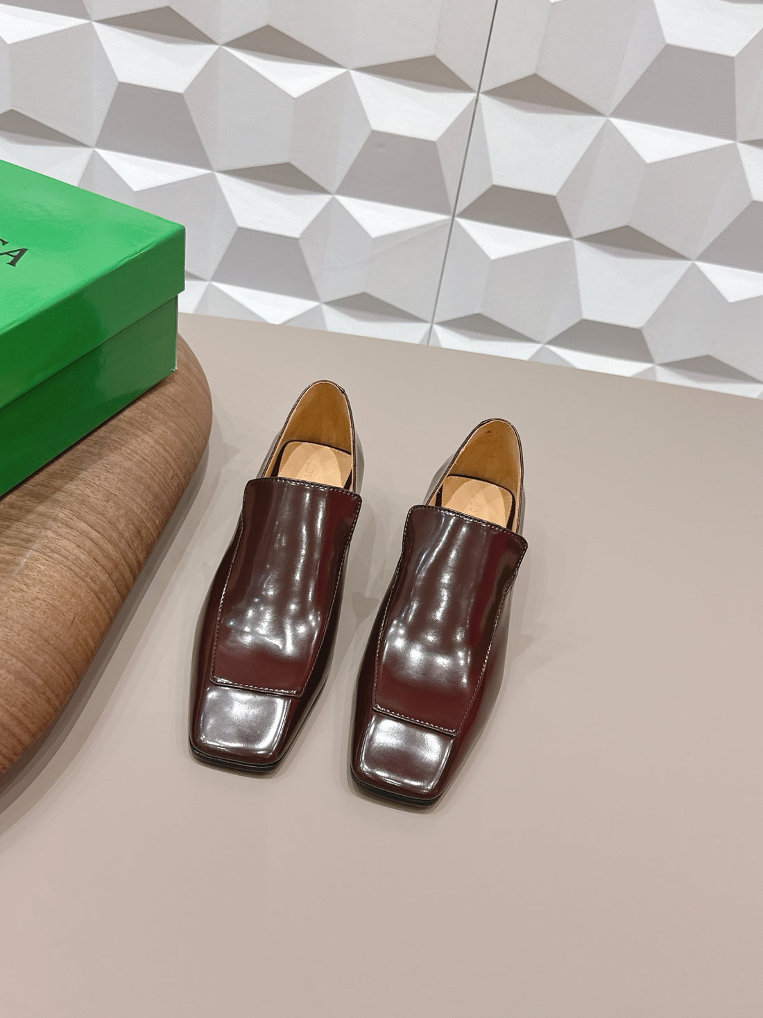 Bv Okinawa Intrecciato Loafer 4CM Brown Calfskin 613297