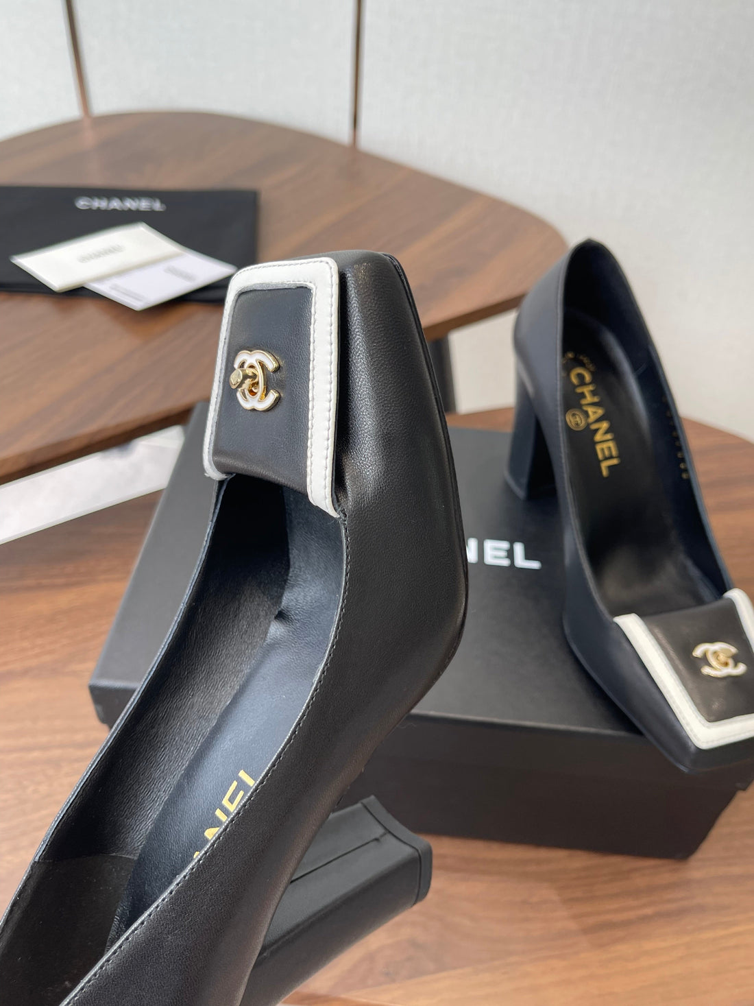 CC SS26 Mathieu Blazy Pumps 90MM Black Sheepskin 529526
