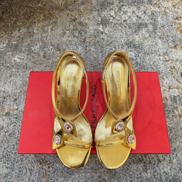Ferragamo Crystal Embellishments Sandals 9CM Gold Patent Leather 694844