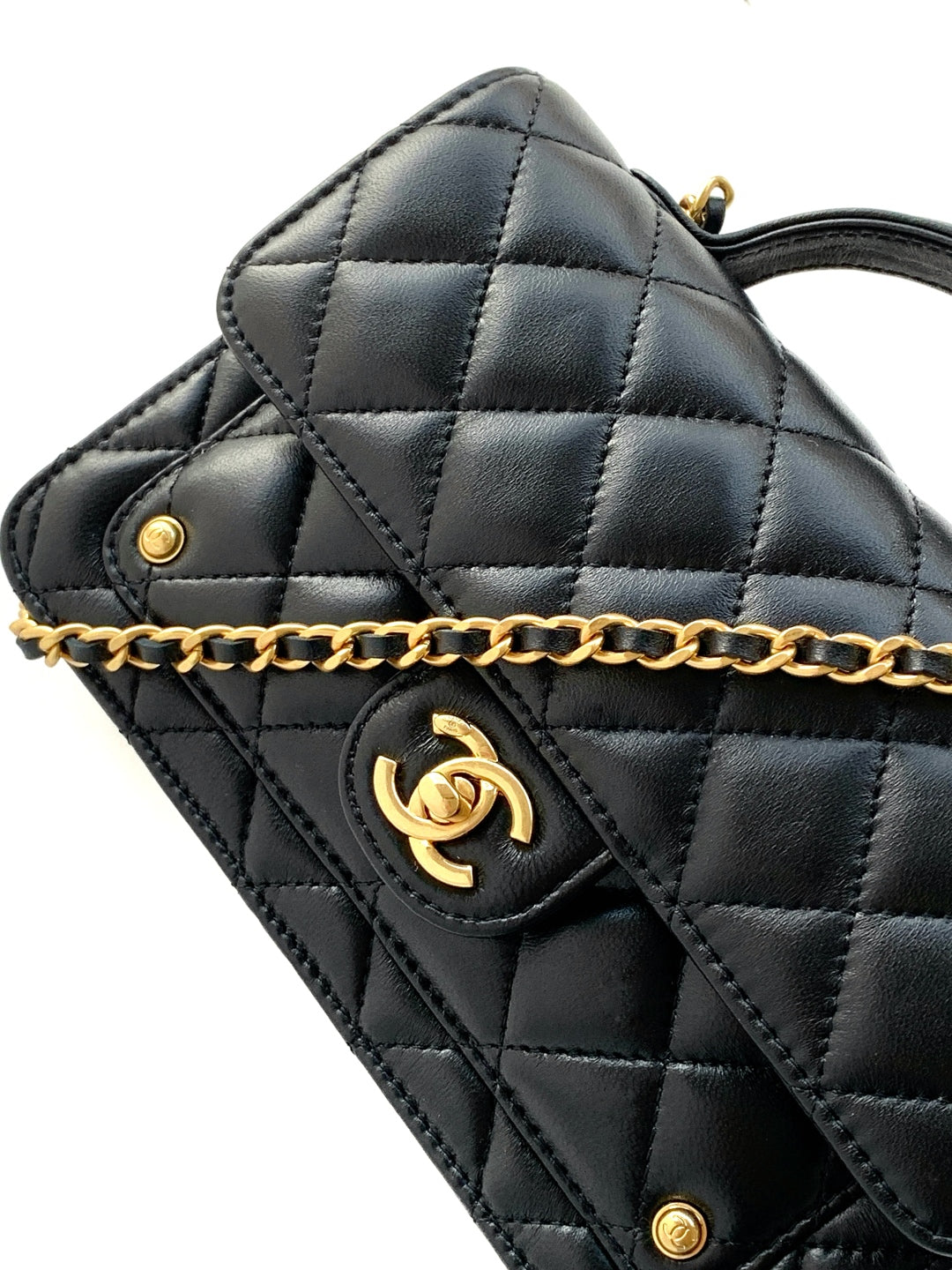 CC Handle Bag 19CM Double C Black Lambskin Gold Hardware