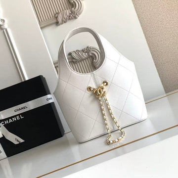 CC 2026 Basket Hobo Bag 27.5cm White Calfskin