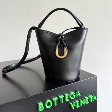 Bv 25S Small Liberta Bag 22CM Black Calfskin Ghw