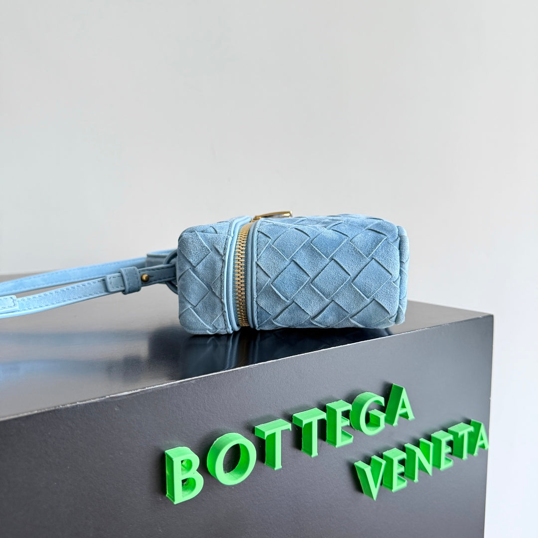 Bv Bang Bang Crossbody Bag 22CM Blue Intrecciato Suede