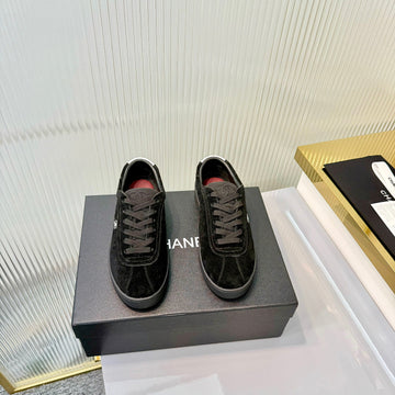CC 26 Trainer Black Suede 713980