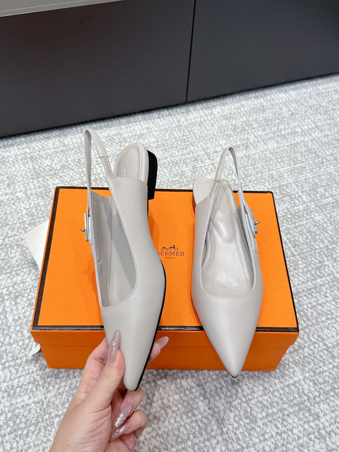Hm Lover Slingback Taupe Grey Calfskin 461887