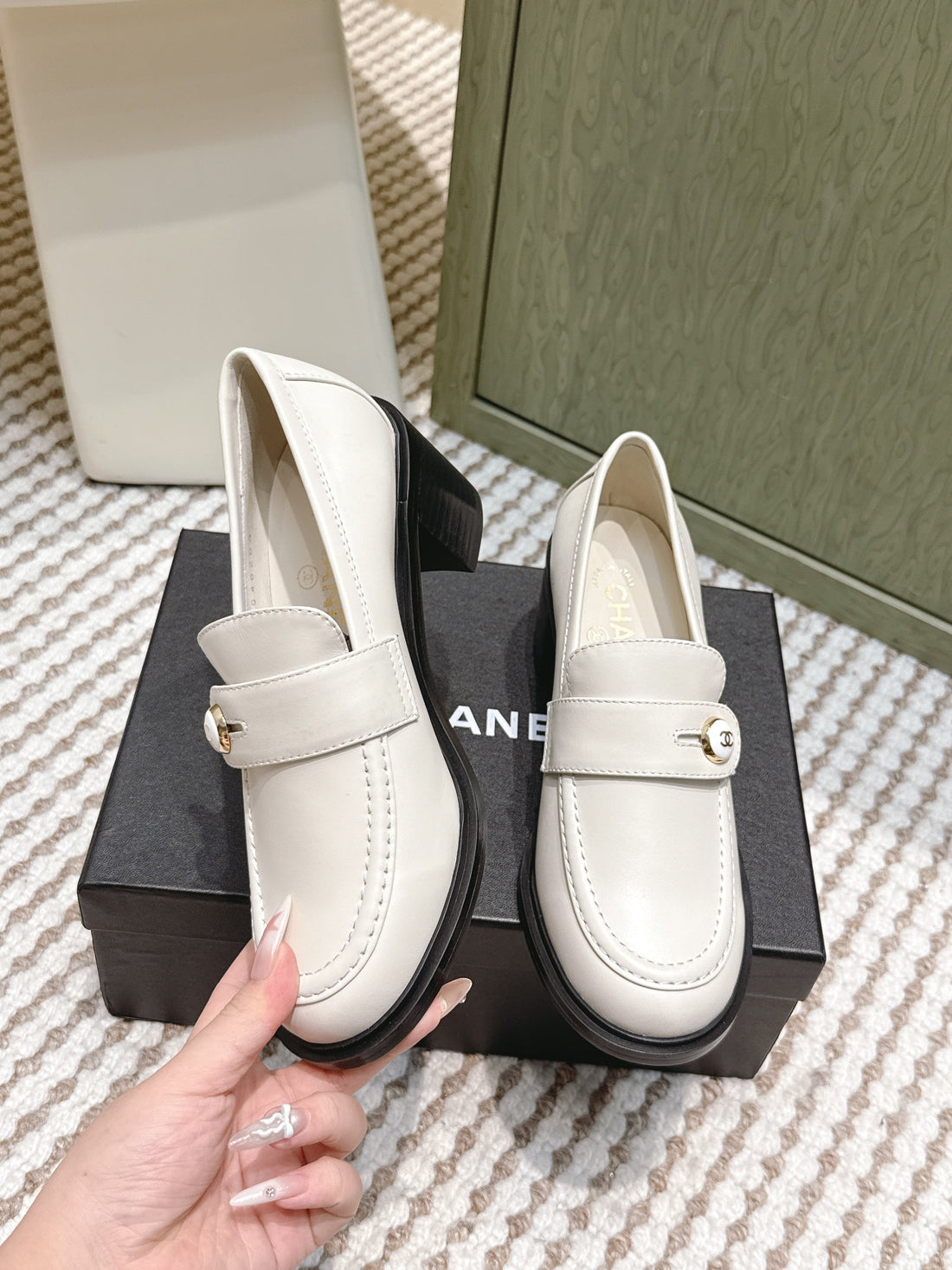 CC 26SS Loafers 6CM White Cowhide 653499