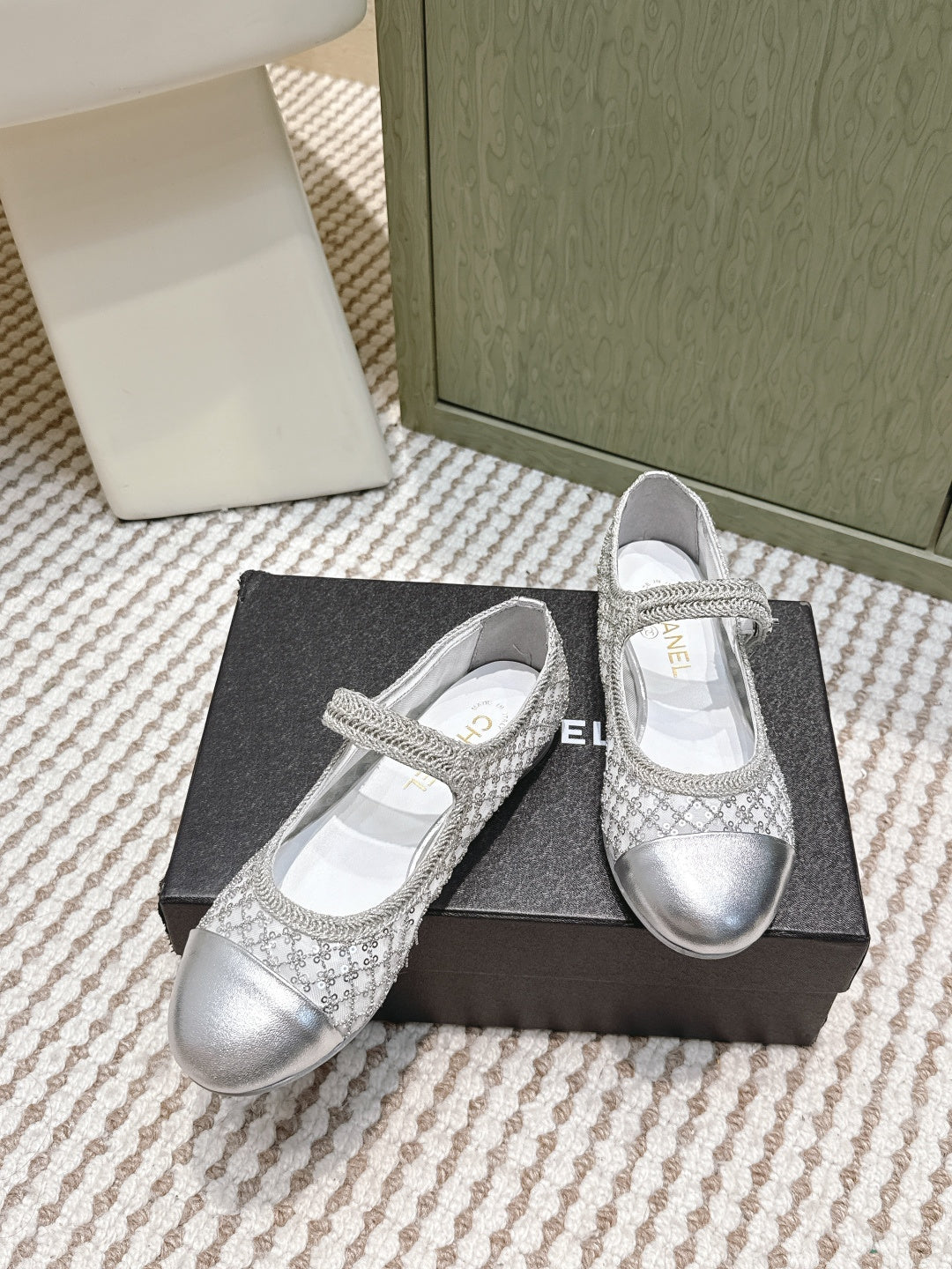 CC 25S Aw Ballet Flat Sliver Sequin Woven 612350