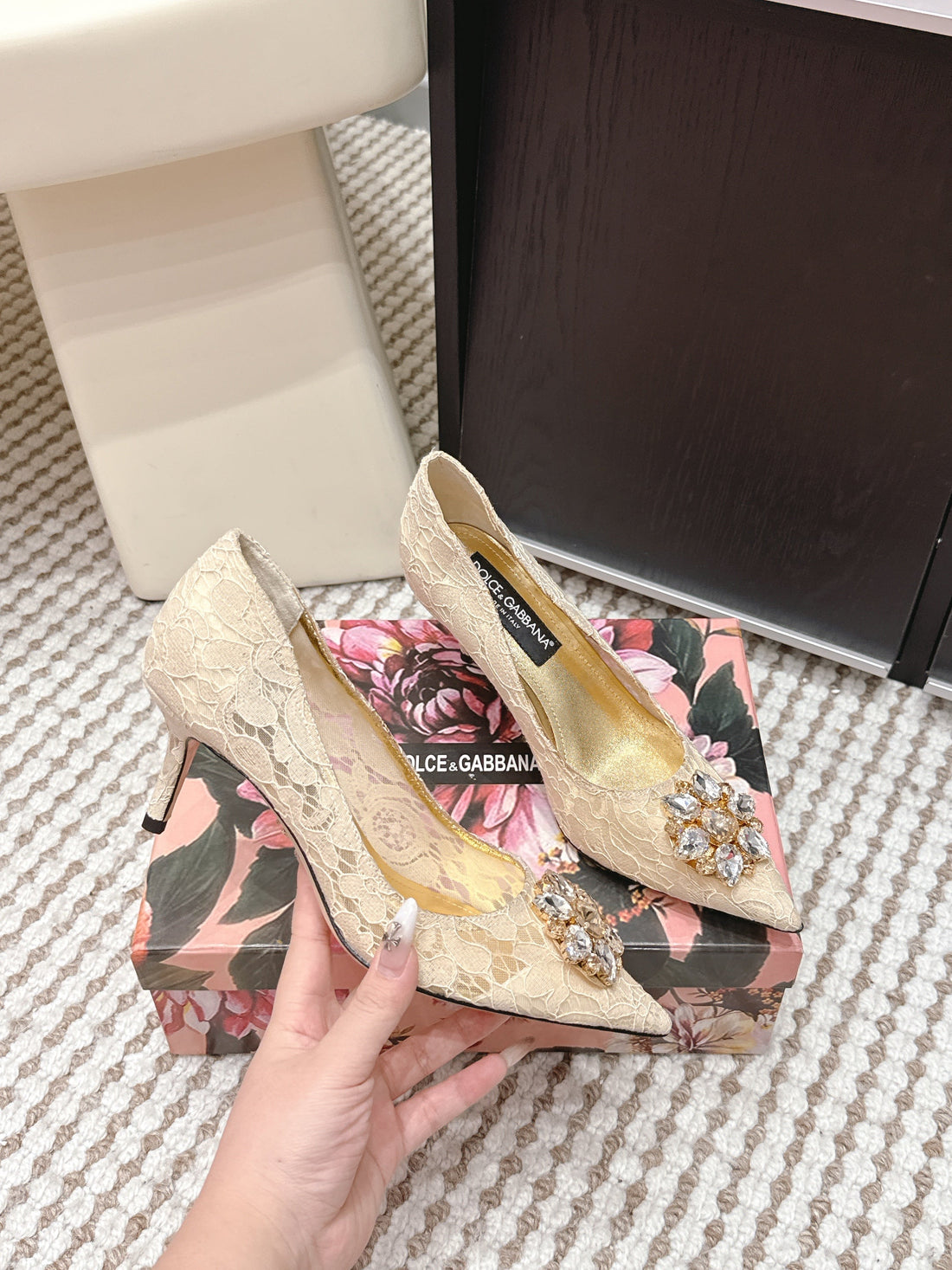 Dg Pumps Crystals 6.5cm Beige Taormina Lace 663080