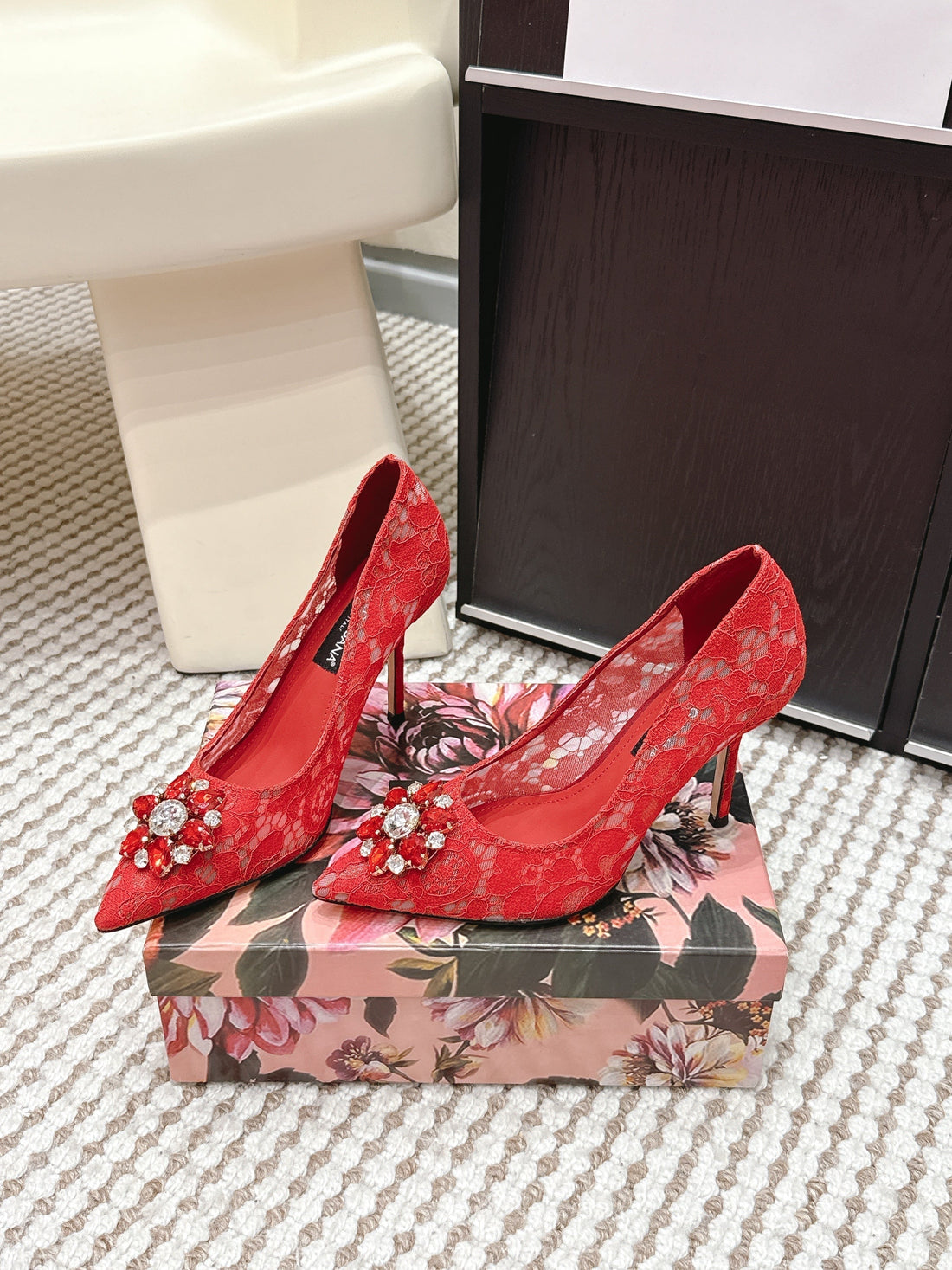 Dg Pumps Crystals 9CM Red Taormina Lace 663084