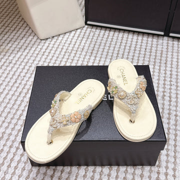 CC 26S Flip-Flop Beige With Multicolor Tweed Sheepskin 632365