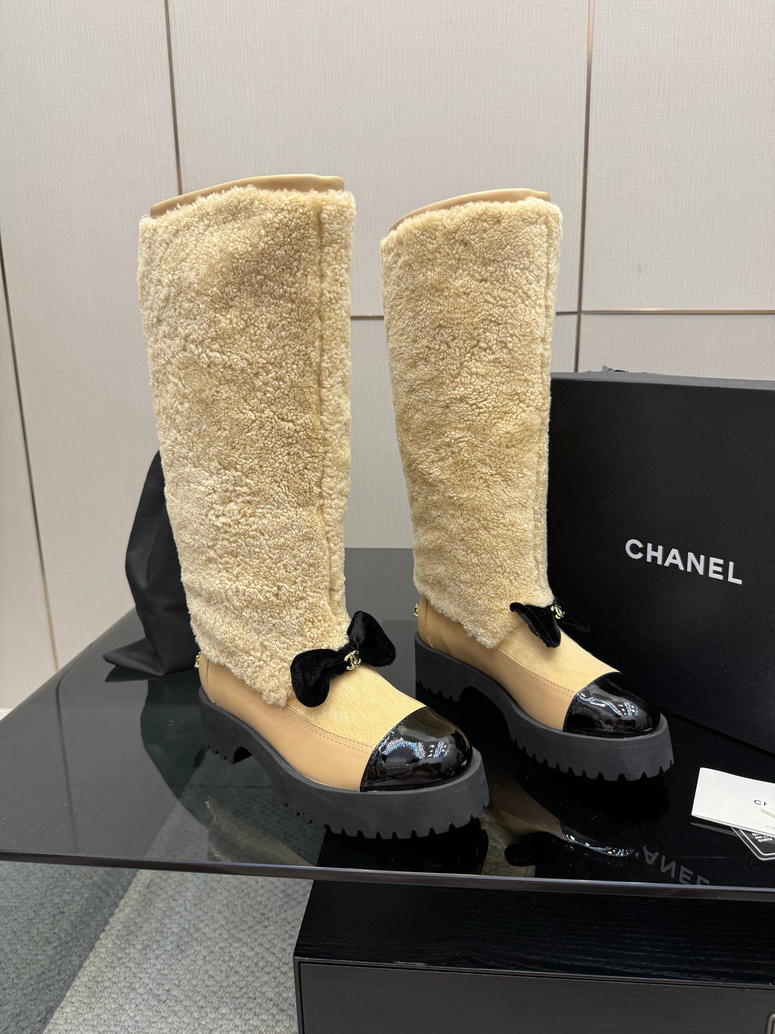 CC Knee-High Boots Beige Sheepskin And Wool 532191