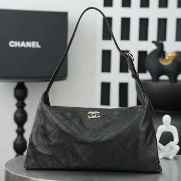 CC 26S Maxi Hobo Bag Black Shiny Lambskin Ghw