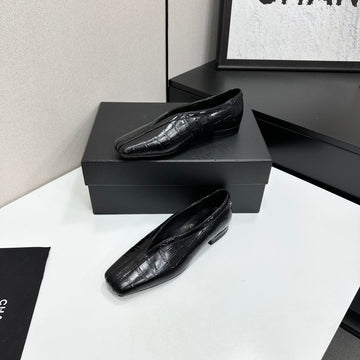 CC 26S Ballet Flats Black Glossy Crocodile Embossed Calfskin 743139