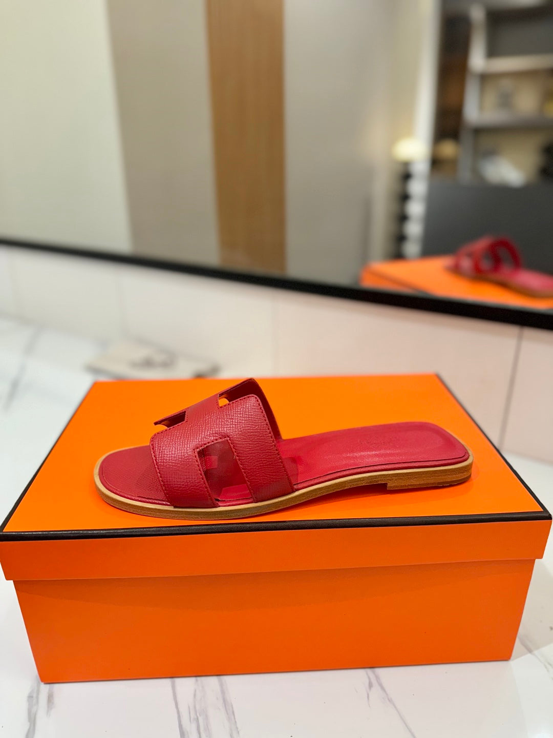 Hm Oran Sandal Red Goatskin 294860