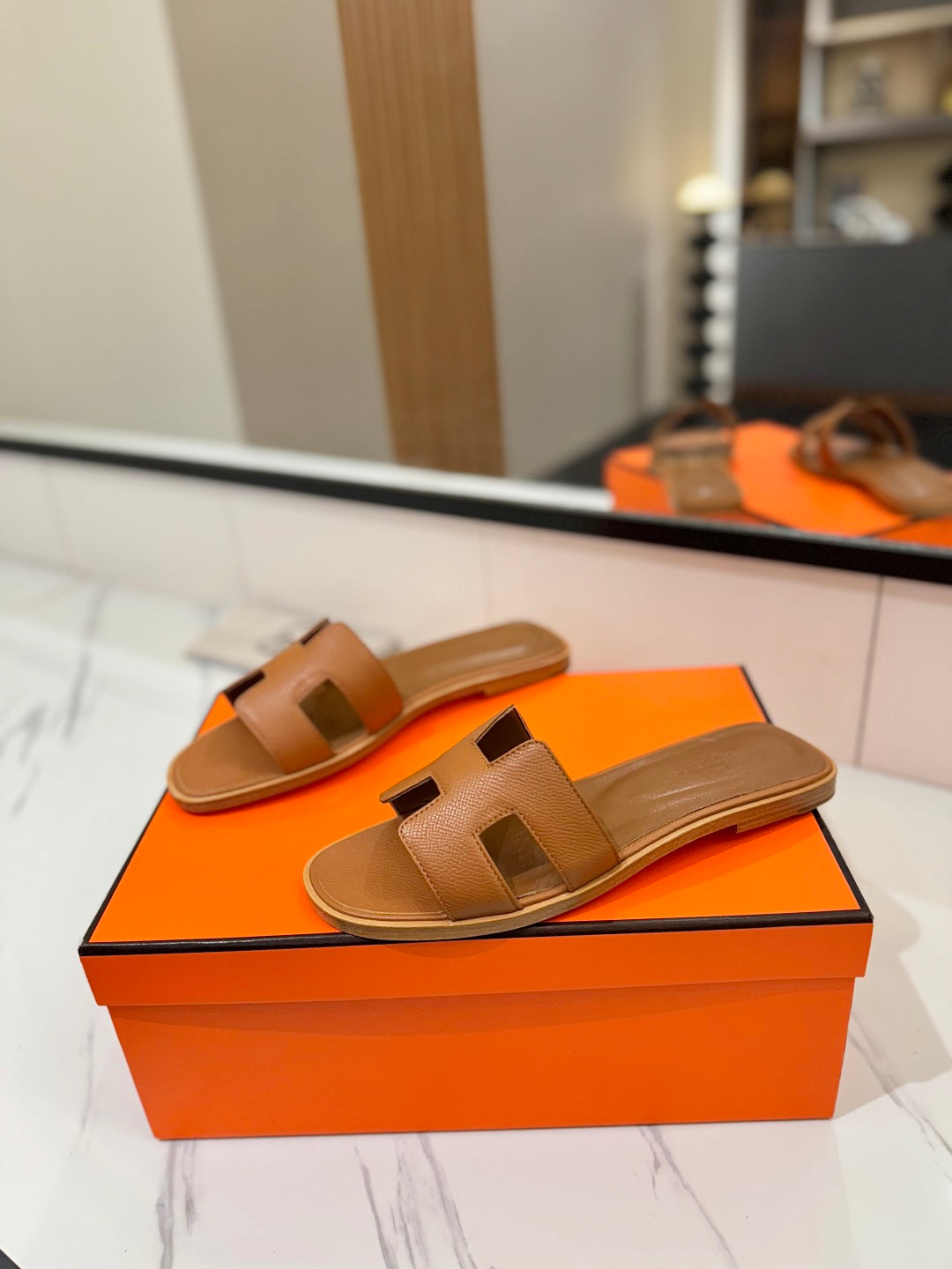 Hm Oran Sandal Brown Goatskin 294866