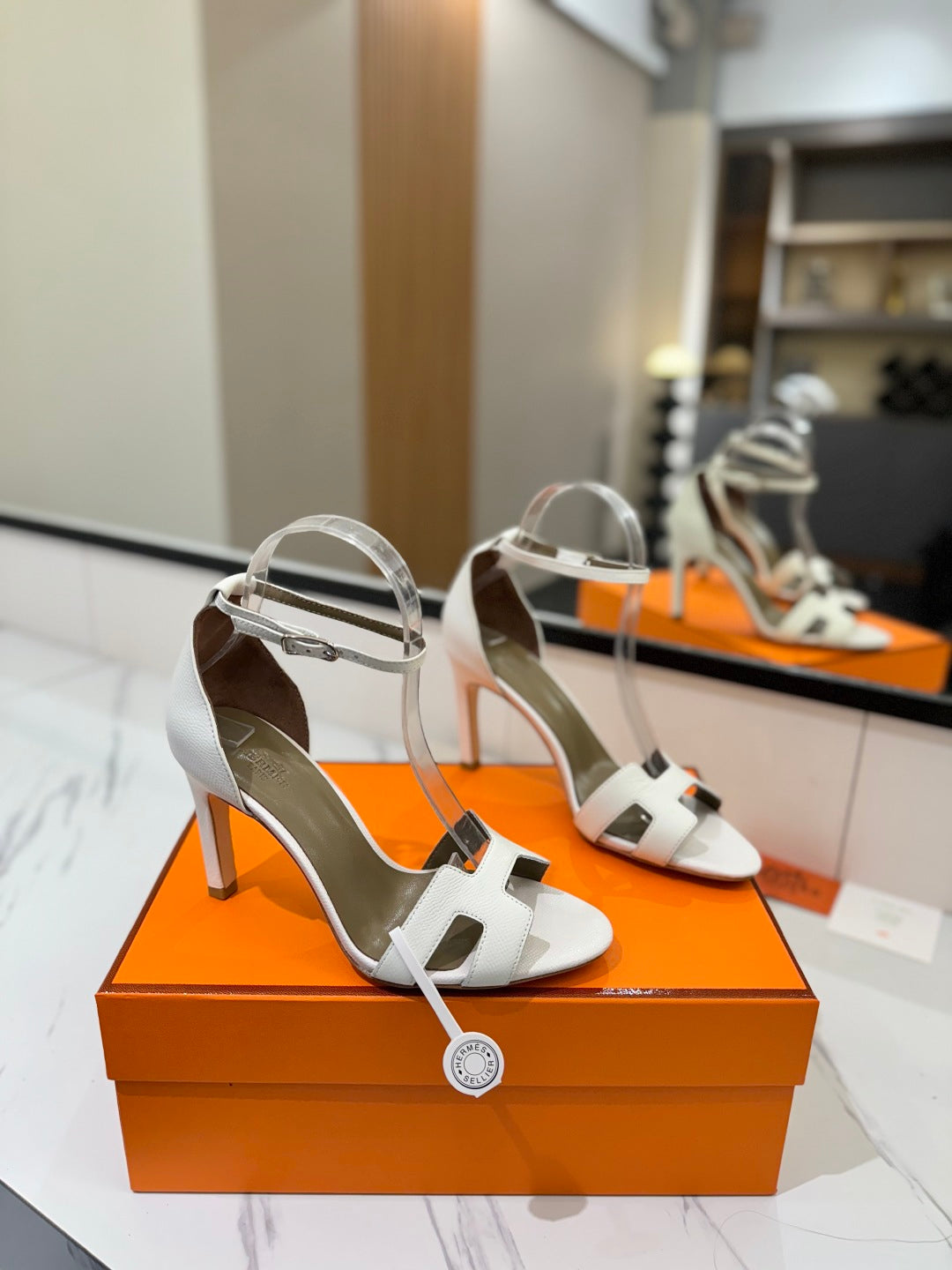 Hm Joy Heeled Sandals White Cowhide 294900