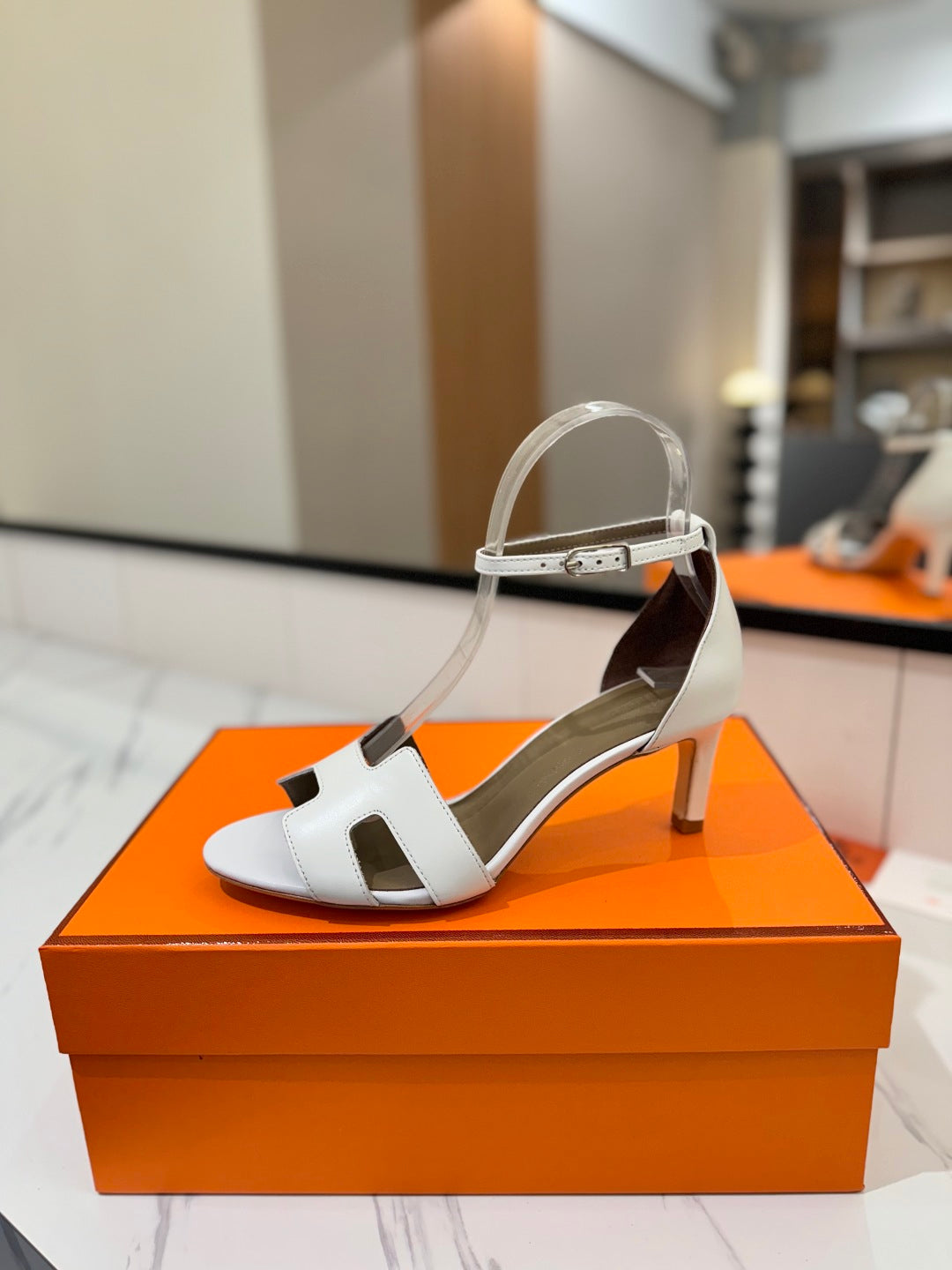 Hm Joy 65MM Heeled Sandals White Flat Cowhide 294934