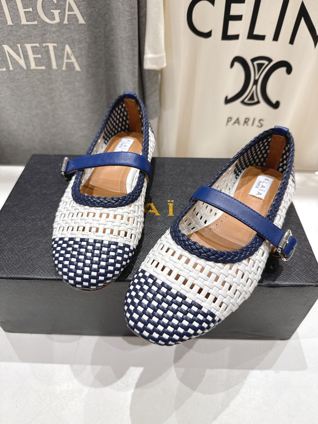 Alaïa Mary Jane Flats White Mix Navy Blue Woven Calfskin Pattent