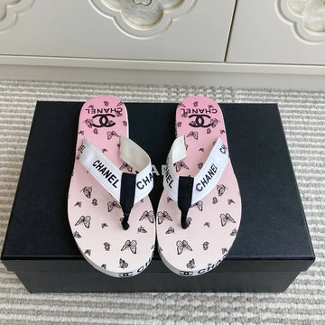 CC 26S Thong Sandals Pink Pastel Rubber Leather 647682