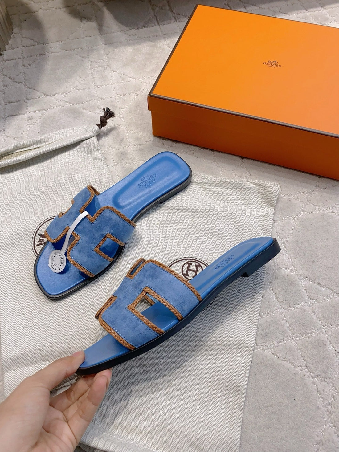 Hm 26S Oran Sandal Blue Suede Goatskin 724348