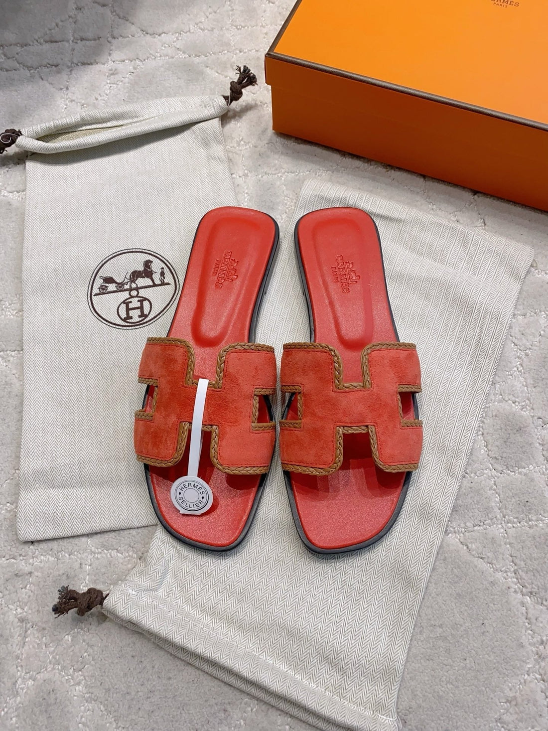 Hm 26S Oran Sandal Red Suede Goatskin 724346