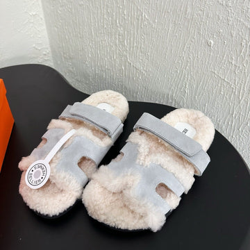 Hm Chypre Sandal In Light Grey Blue Mix White Suede And Fleece Lining 961137