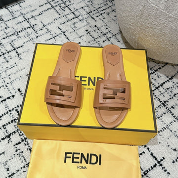 Ff Baguette Light Brown Leather Slide