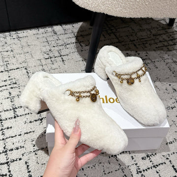Chloé Covered Fur Slippers White Wool 514328