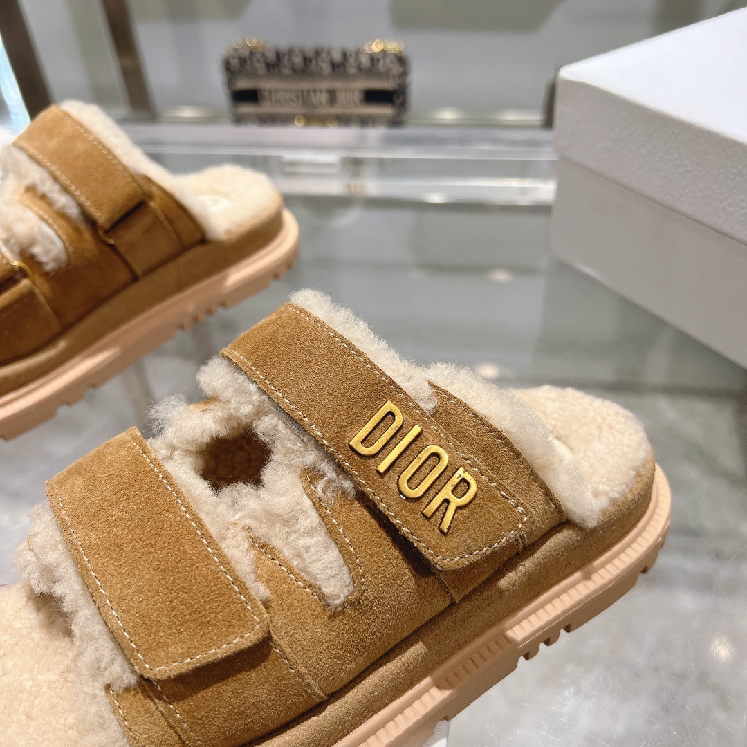 CD Dioract Slide 40MM In Caramel Suede 996358