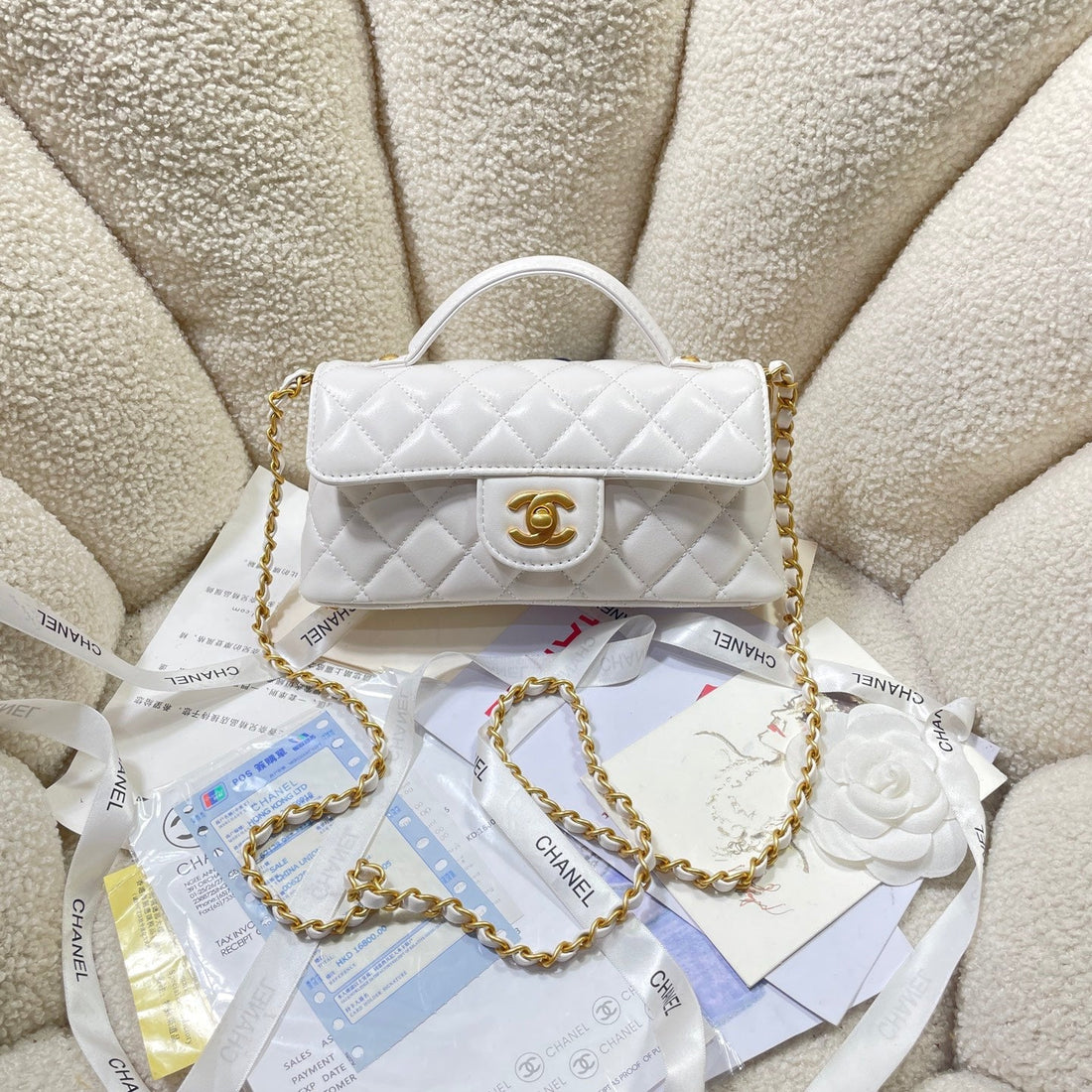 CC 25P Mini Flap Bag 22CM Top Handle Cream Calfskin Gold Hardware