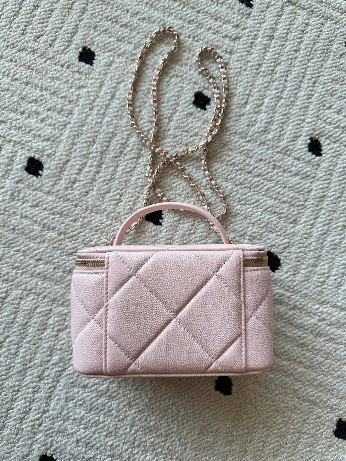Chanel 2025 Vanity 17CM Bag Pink Caviar Leather 320302